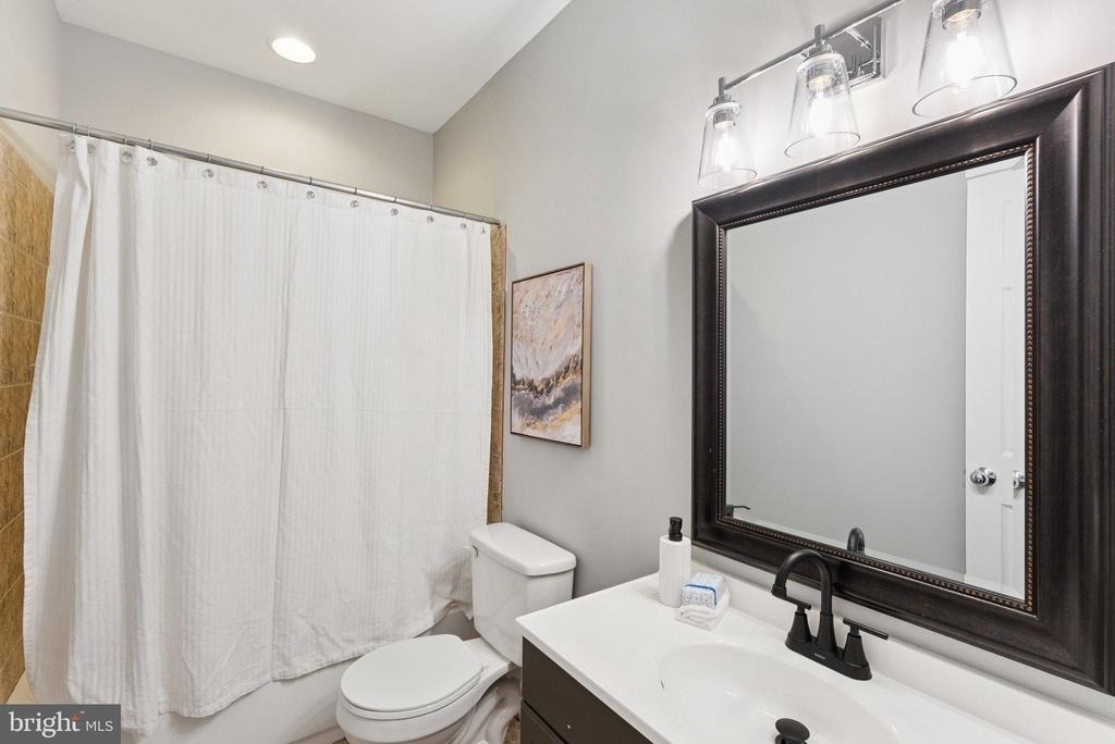 7351 Nicole Marie Court - Photo 10