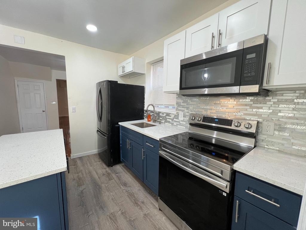 254 W Sheldon Street - Photo 7