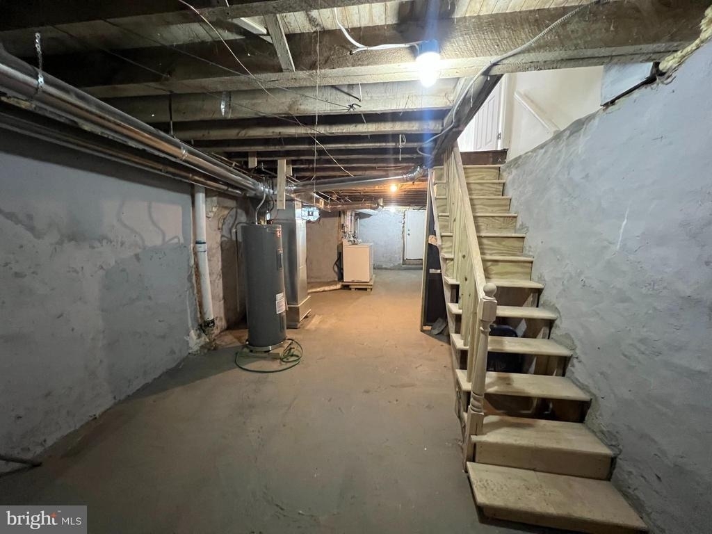 254 W Sheldon Street - Photo 20