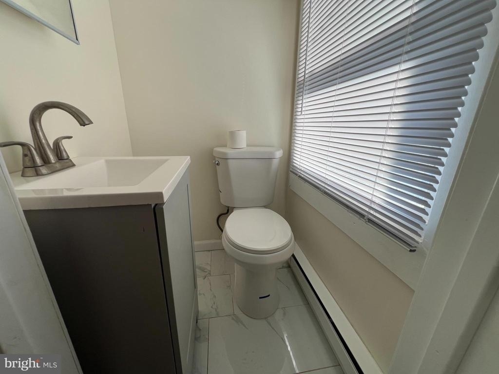 254 W Sheldon Street - Photo 9