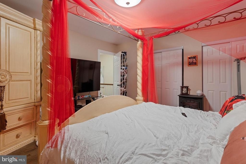 2874 Tolbut Street - Photo 28