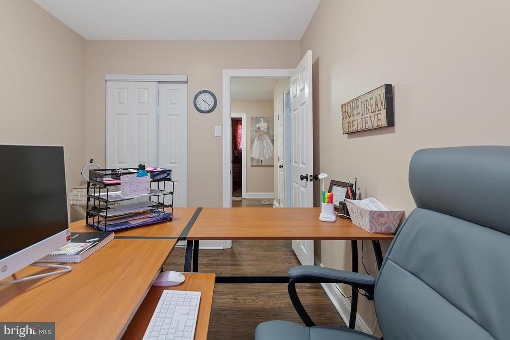 2874 Tolbut Street - Photo 20