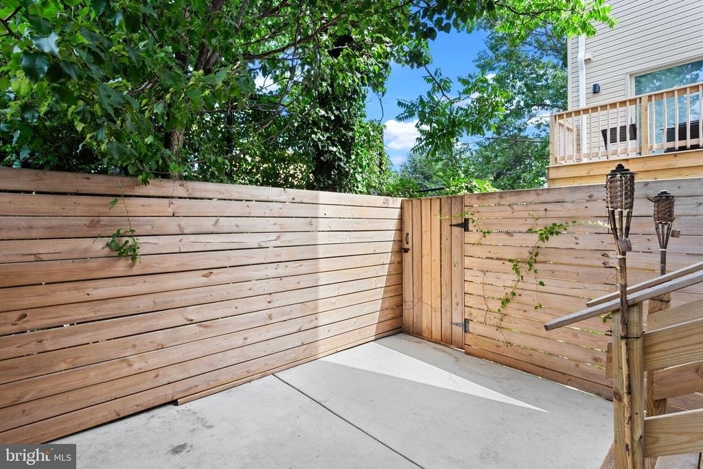 2528 N Hope Street - Photo 23