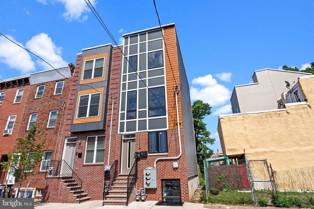 2528 N Hope Street - Photo 0