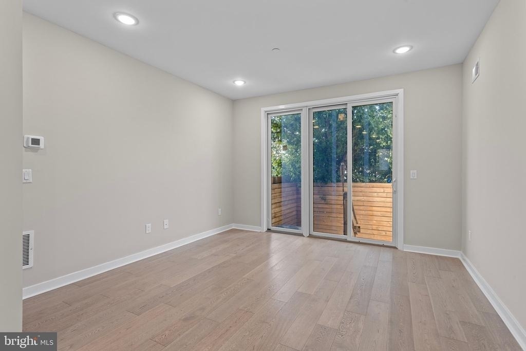 2528 N Hope Street - Photo 8
