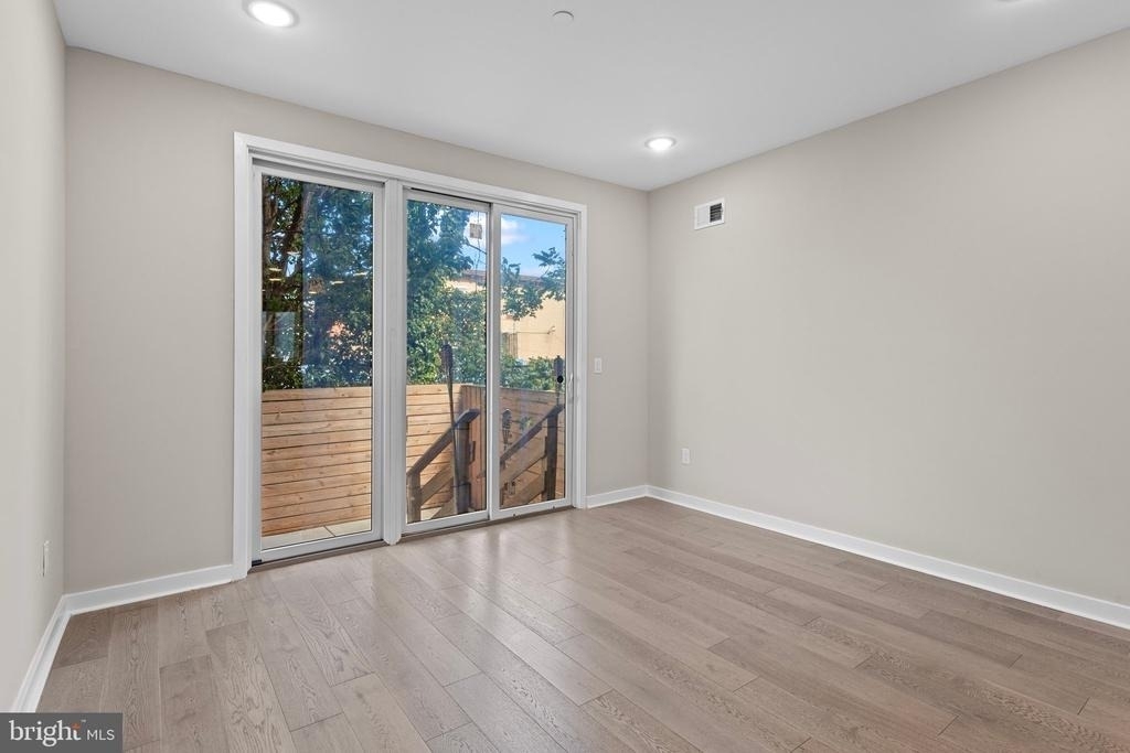 2528 N Hope Street - Photo 12