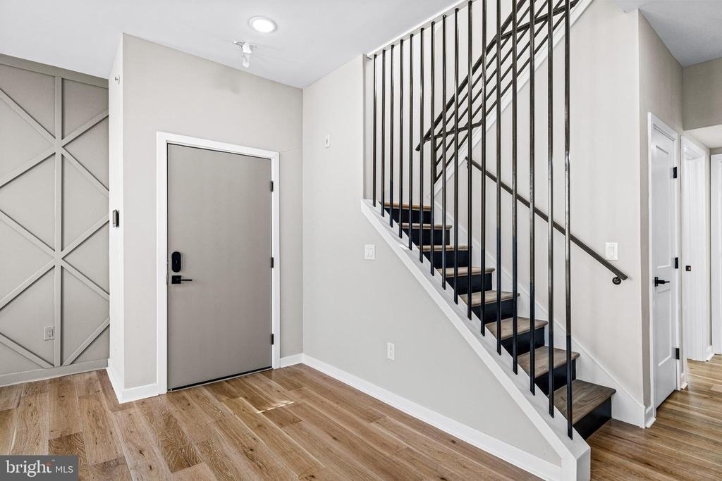 2409 N Hancock Street - Photo 9