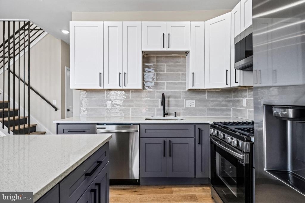 2409 N Hancock Street - Photo 19