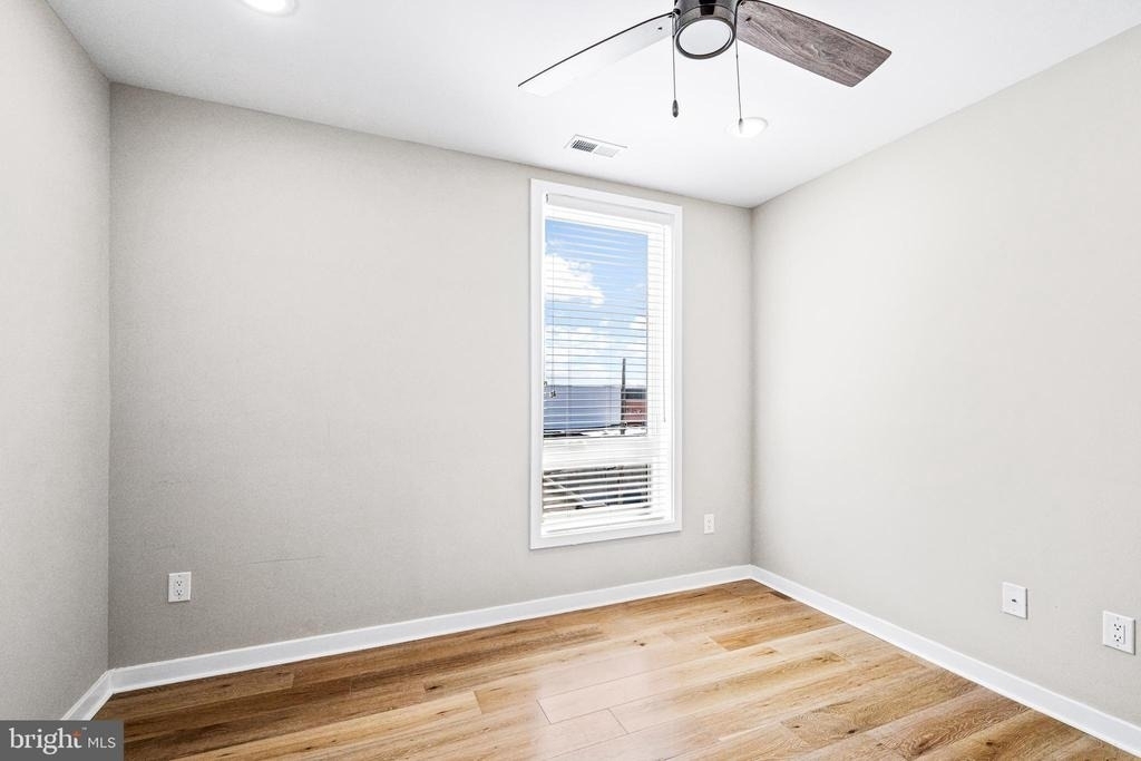 2409 N Hancock Street - Photo 27