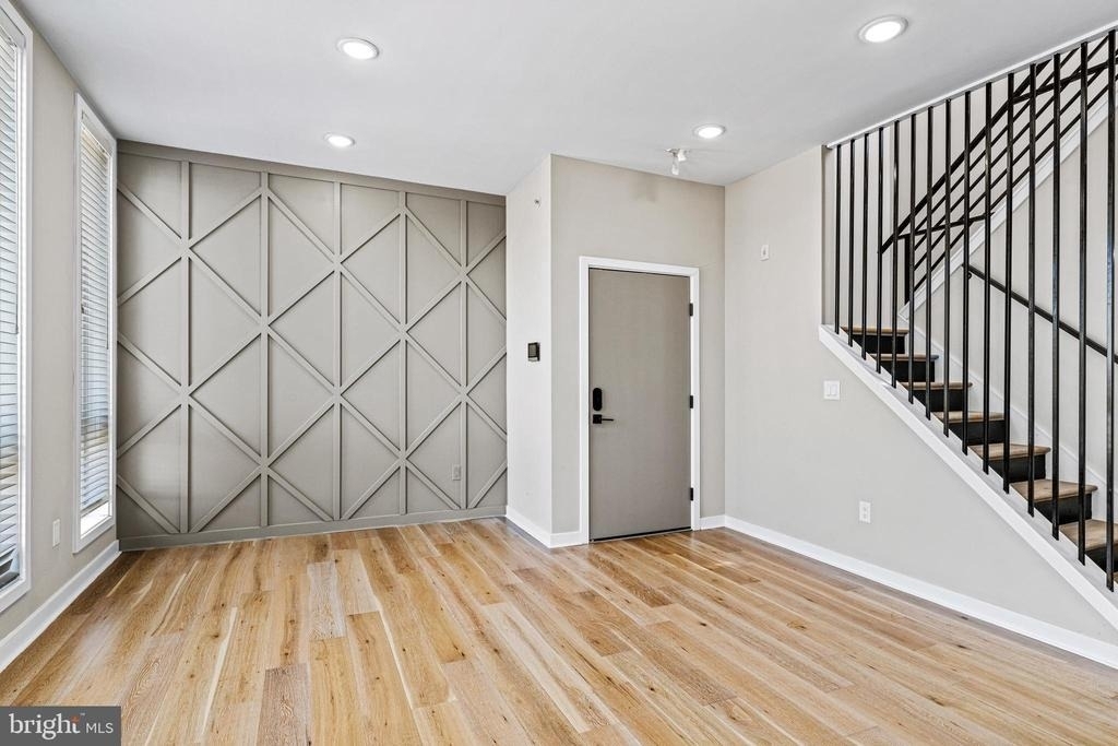 2409 N Hancock Street - Photo 12