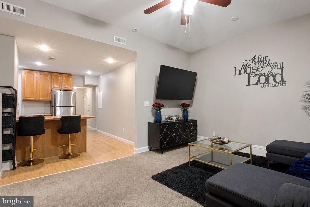 1936 N 7th Street - Photo 3