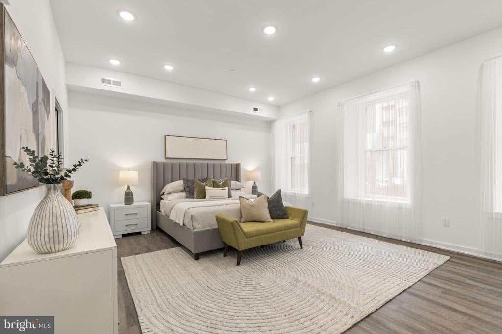 1602 Locust Street - Photo 11