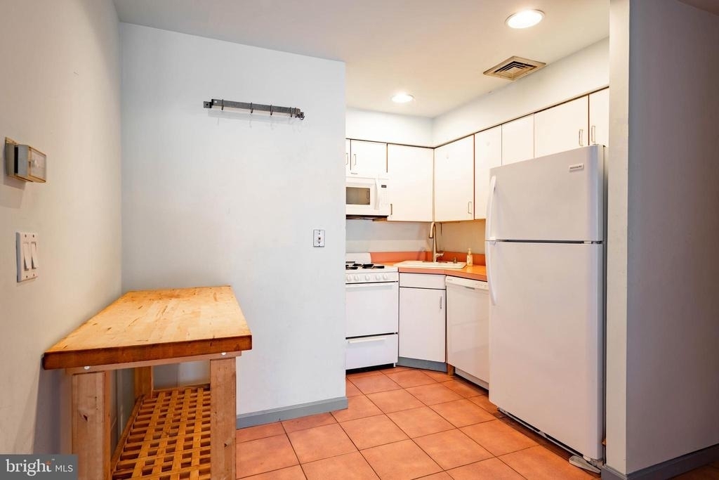 763 S 8th Street - Photo 5