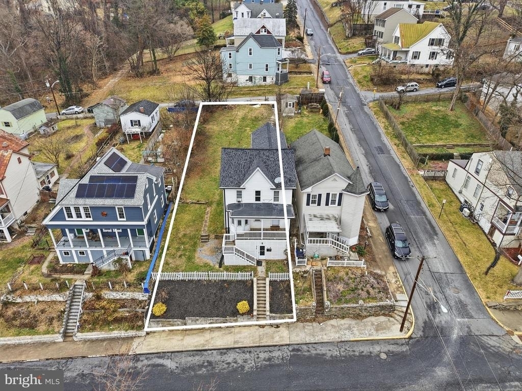 319 E A Street - Photo 15