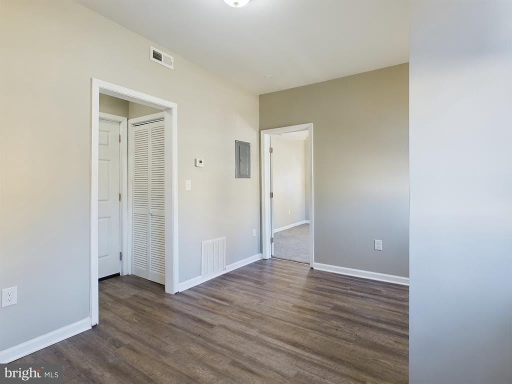 300 West Chesapeake Avenue - Photo 16