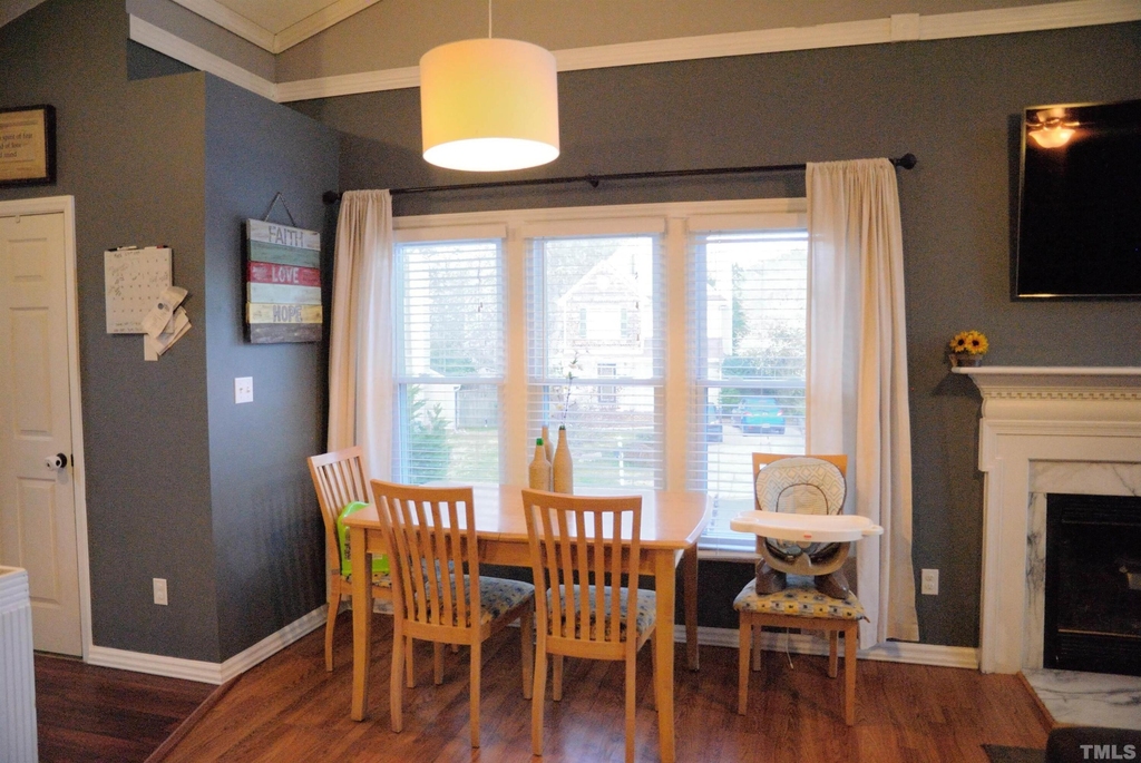 4125 Cobble Court - Photo 4