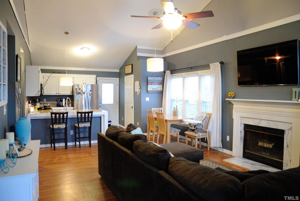 4125 Cobble Court - Photo 3