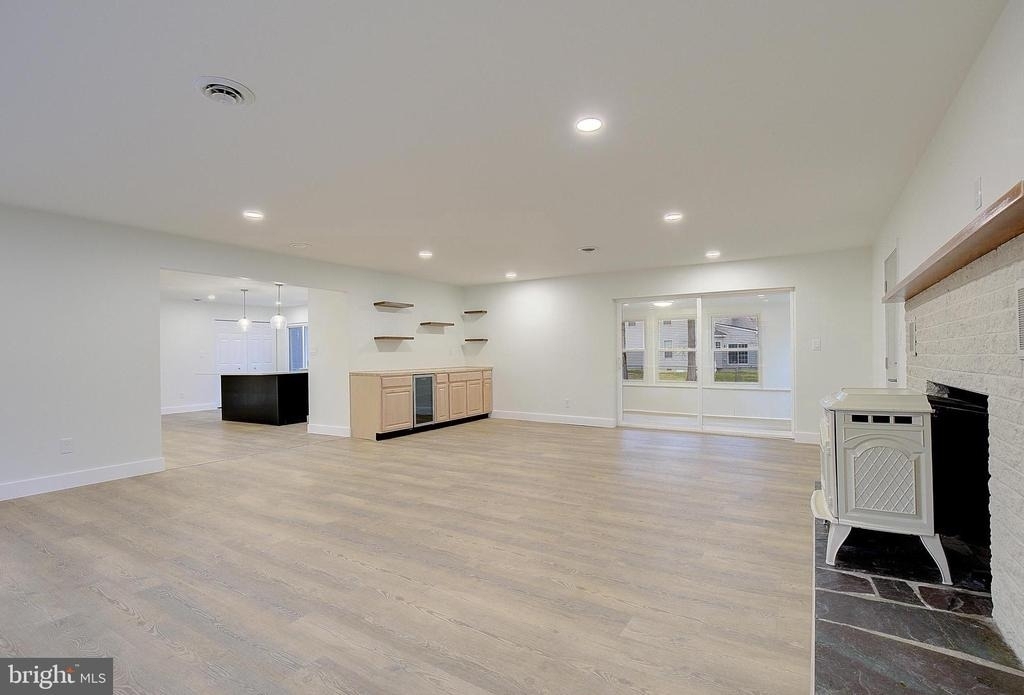 5823 Deale Beach Road - Photo 5