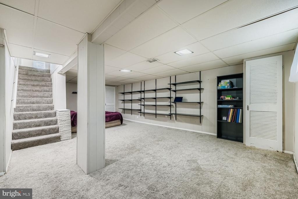 515 Taney Avenue - Photo 15