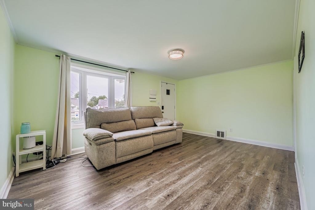 515 Taney Avenue - Photo 4