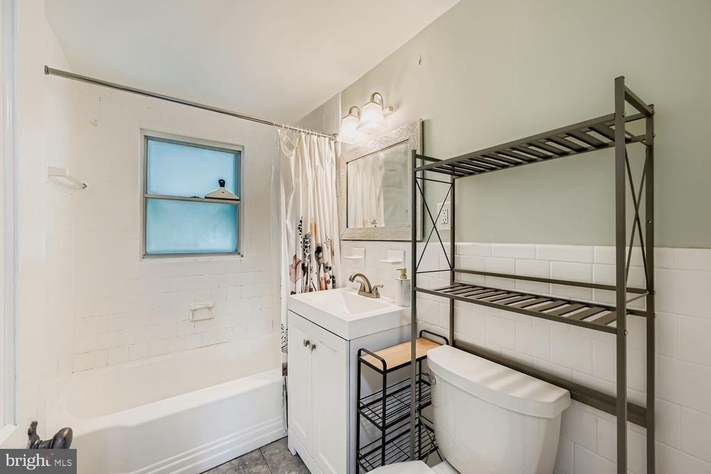 515 Taney Avenue - Photo 8