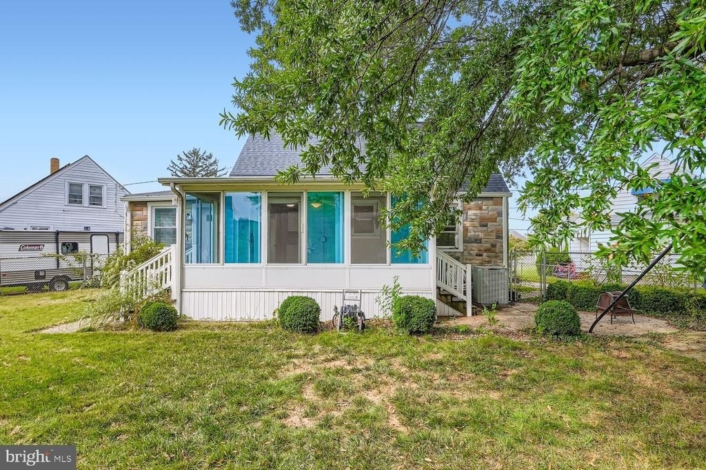 515 Taney Avenue - Photo 24