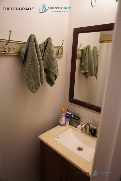 1846 W 18th Street - Photo 1