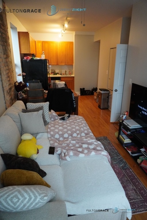 1846 W 18th Street - Photo 4