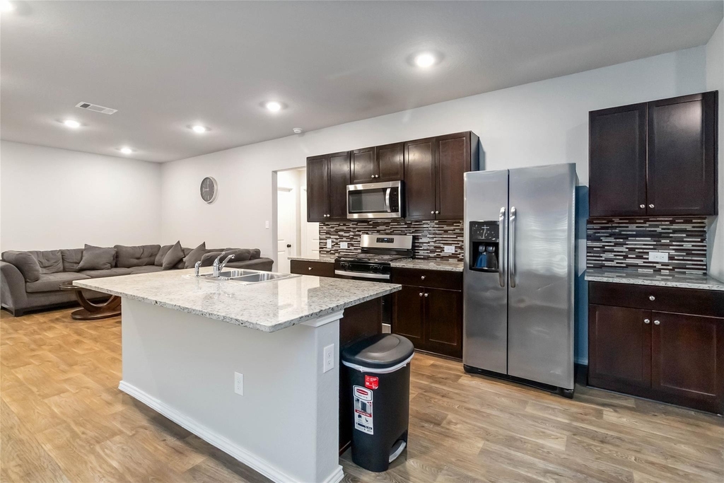 2845 Wolfcreek - Photo 6
