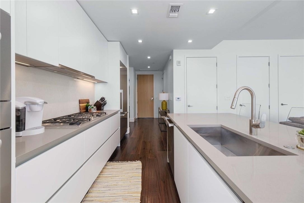 501 West Ave - Photo 6