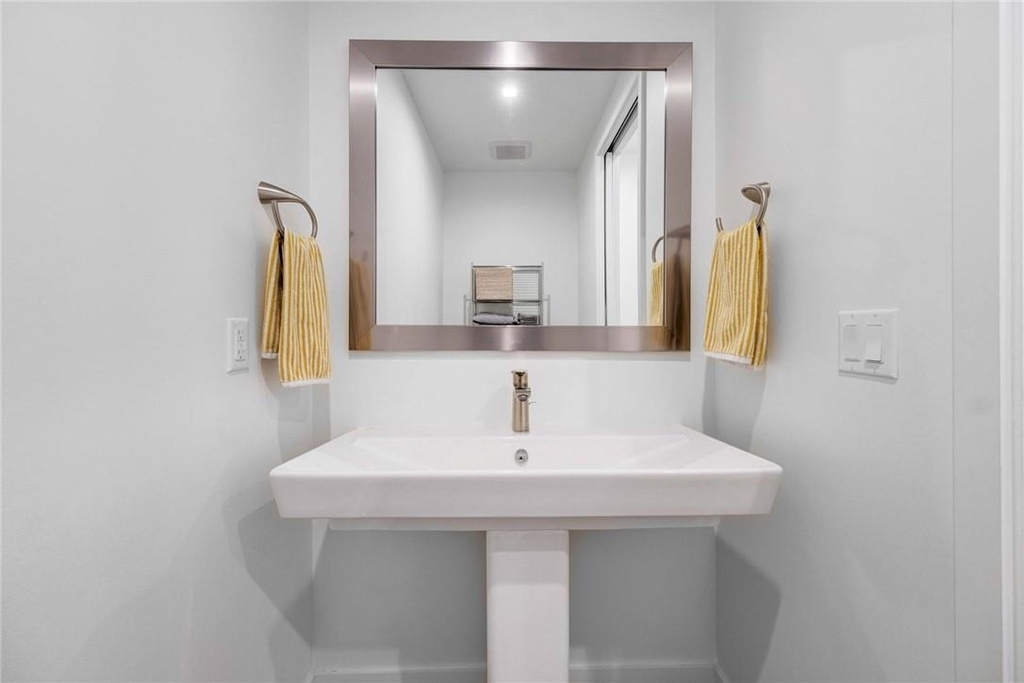 501 West Ave - Photo 22