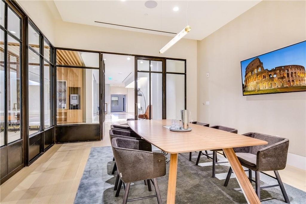 501 West Ave - Photo 33