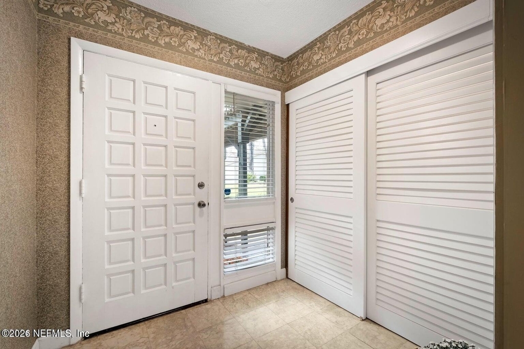 10137 Leisure Lane S - Photo 3