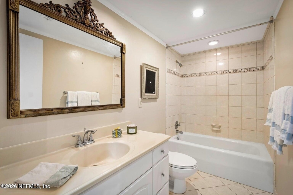 10137 Leisure Lane S - Photo 6