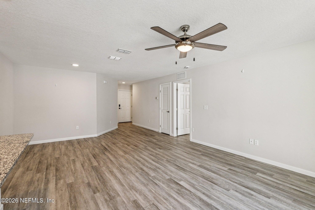 5453 Wabash Boulevard - Photo 8
