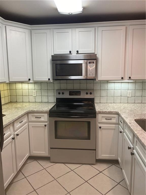 102 Bainbridge Drive - Photo 2