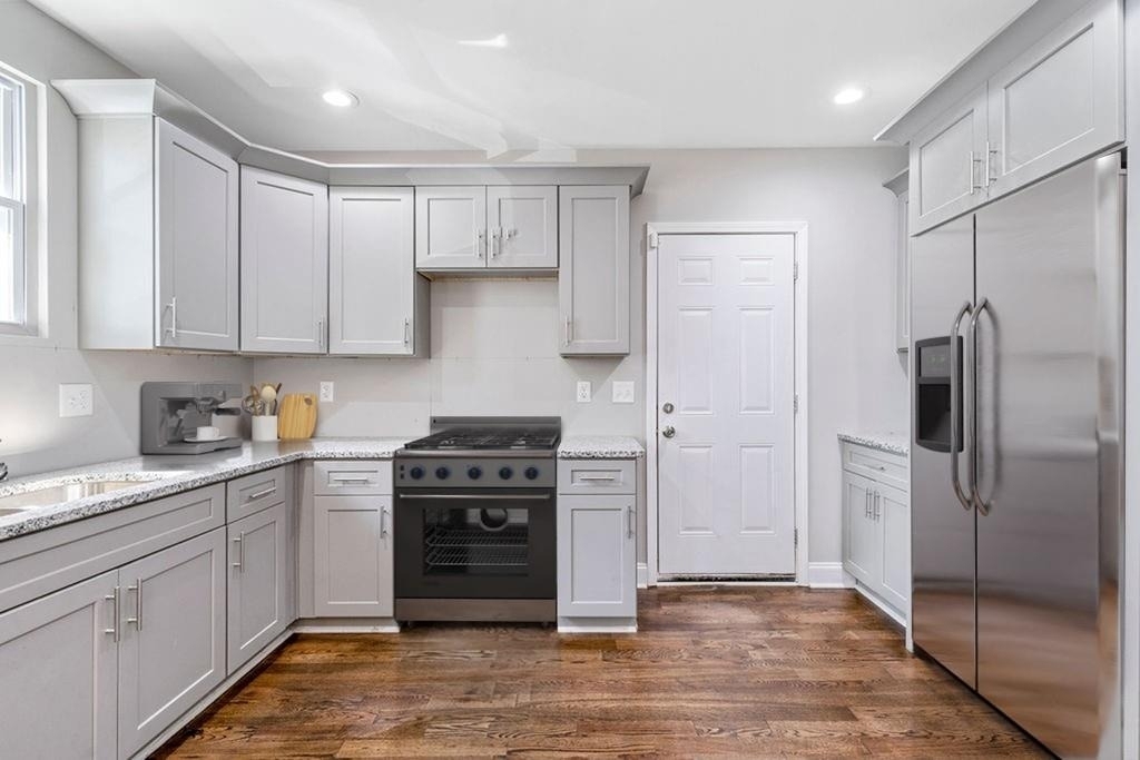 141 Mcdonough Boulevard Se - Photo 3
