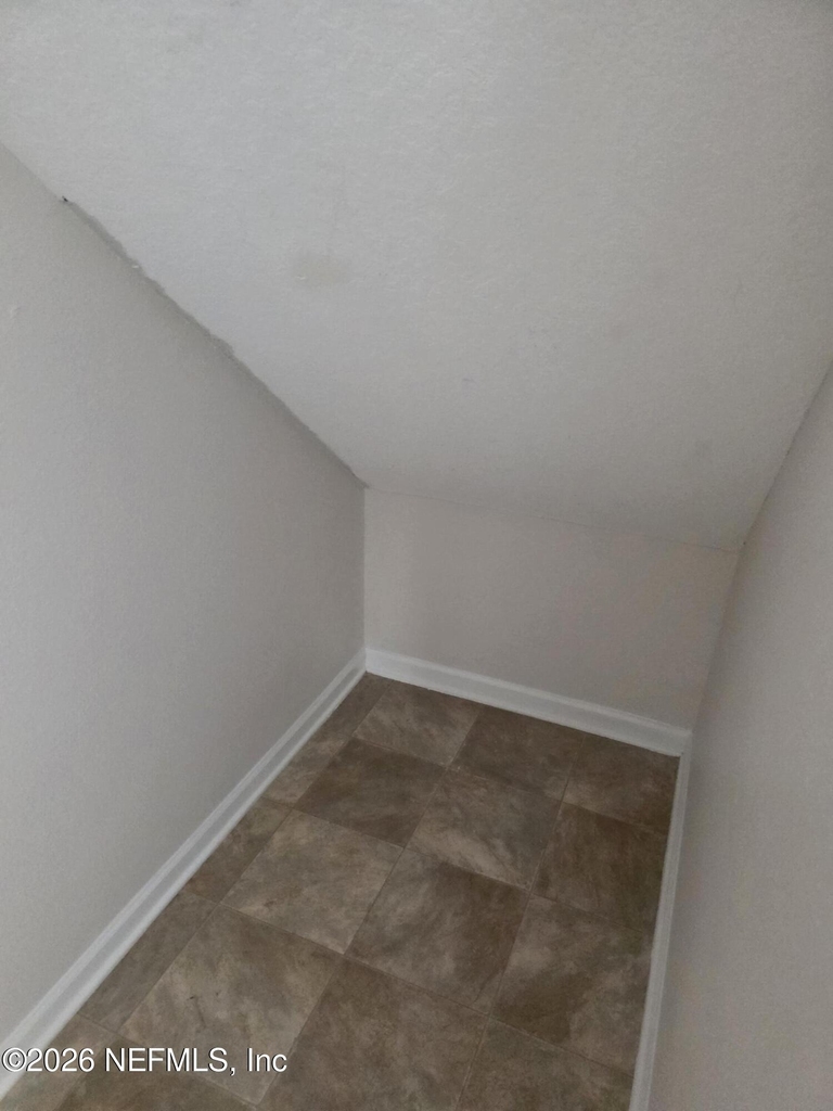 2537 Wisdom Court - Photo 6