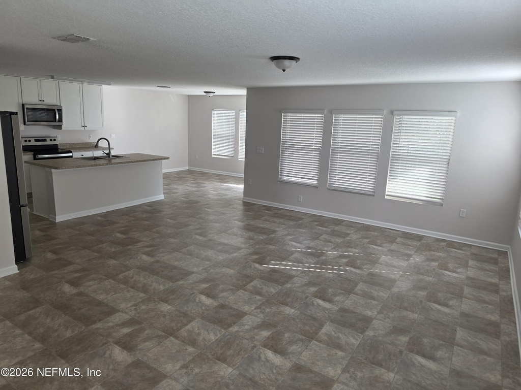 2537 Wisdom Court - Photo 14