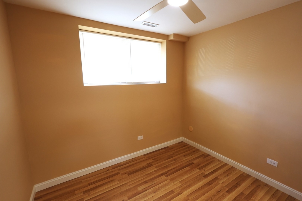 6157 W Belmont Avenue - Photo 8