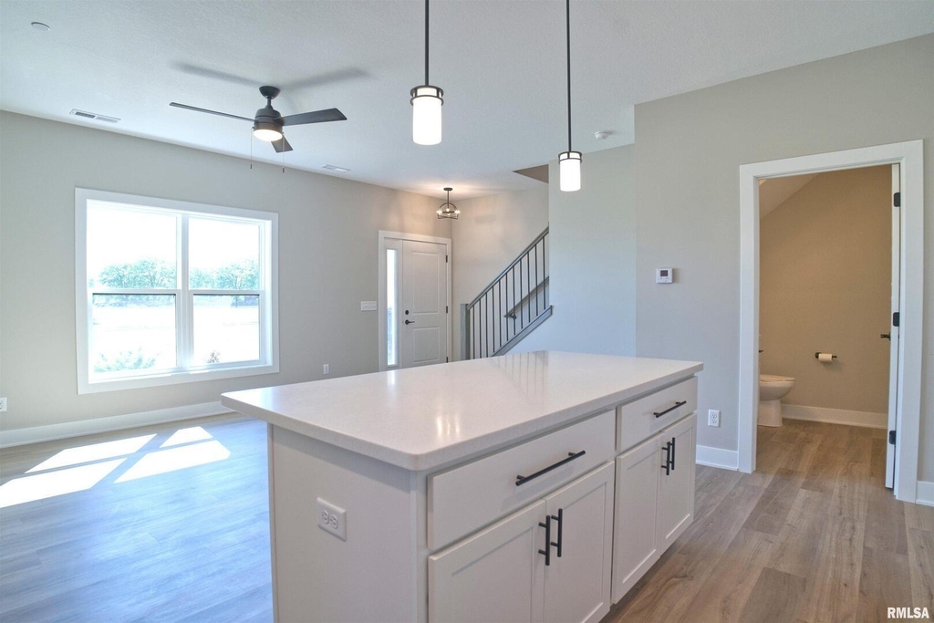 1004 S 4th Street - Photo 3