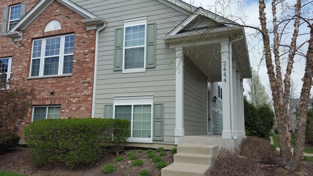2444 Emily Lane - Photo 0