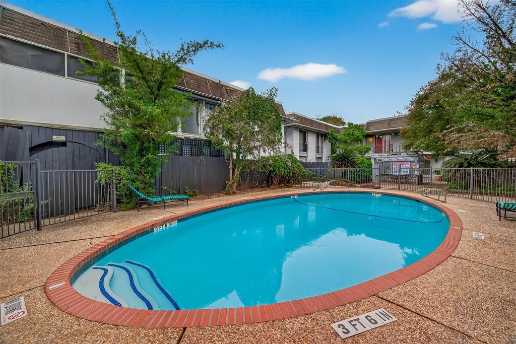 3300 Yorktown Street - Photo 30