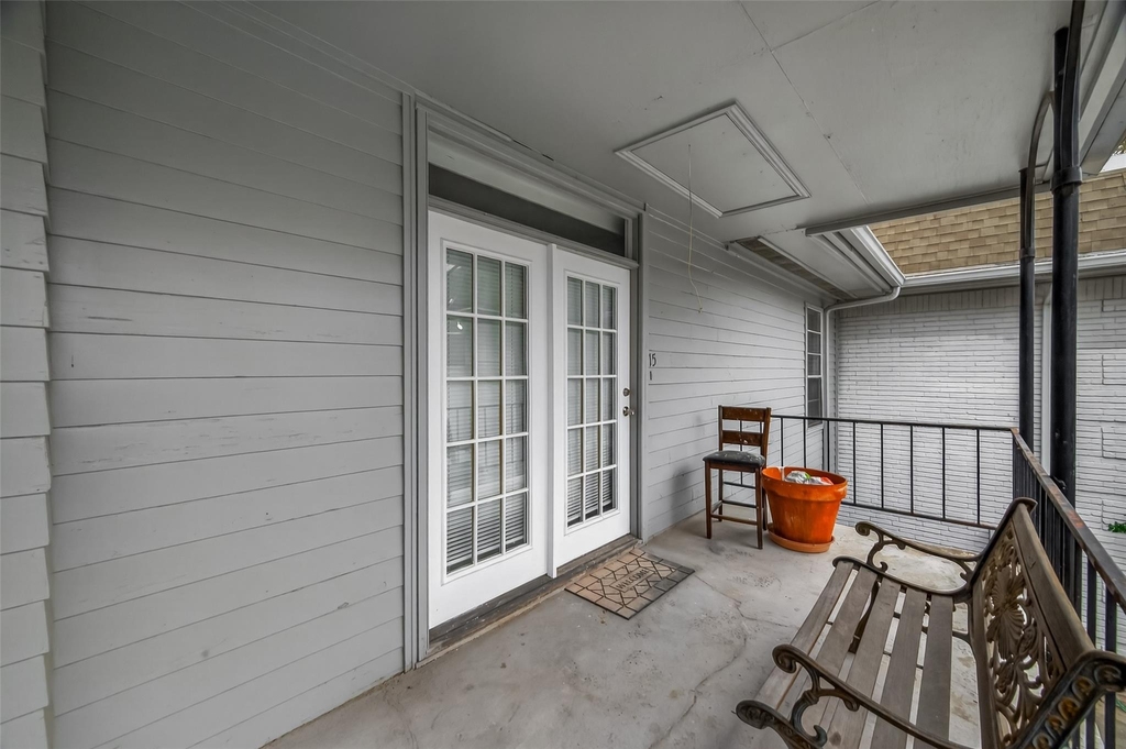 3300 Yorktown Street - Photo 4