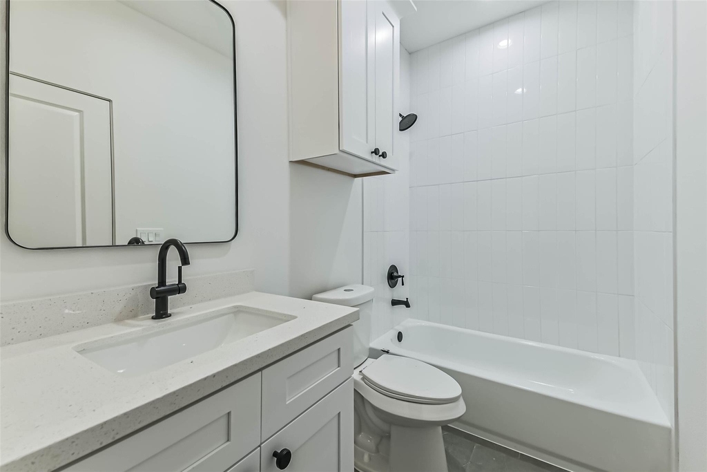 7709 Earl Rudder Way - Photo 22
