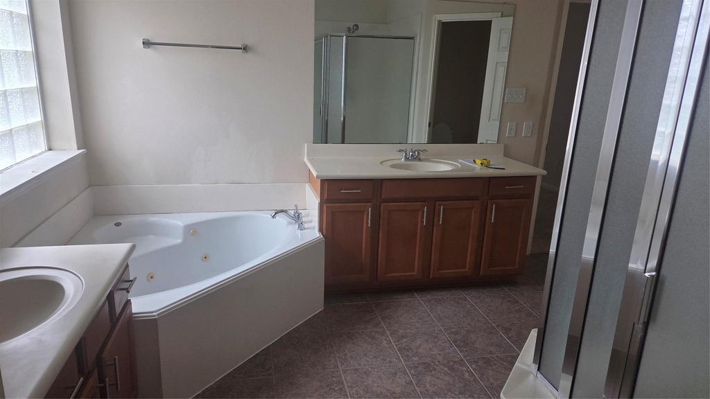 2103 Trinity Manor Lane - Photo 16