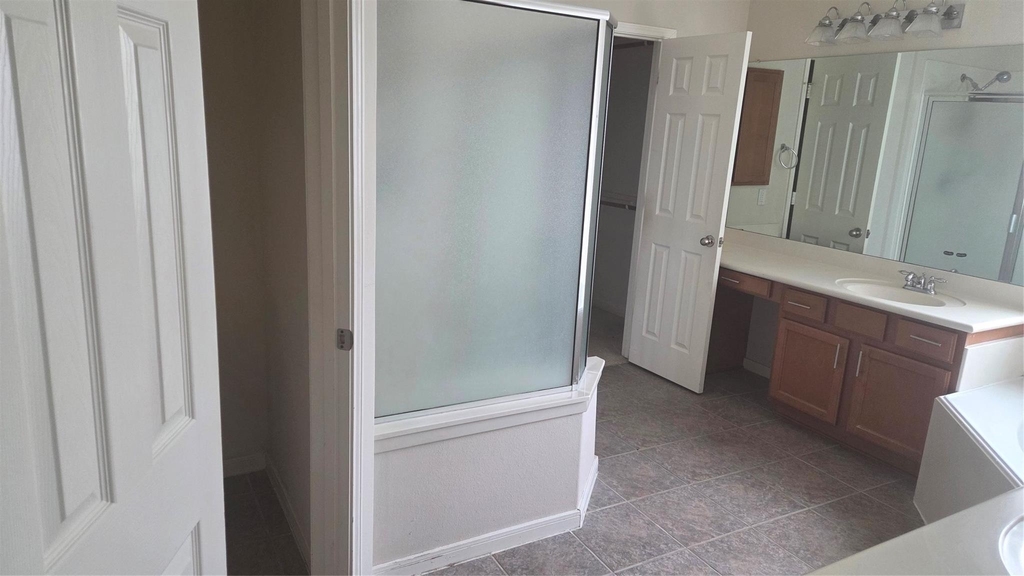 2103 Trinity Manor Lane - Photo 15