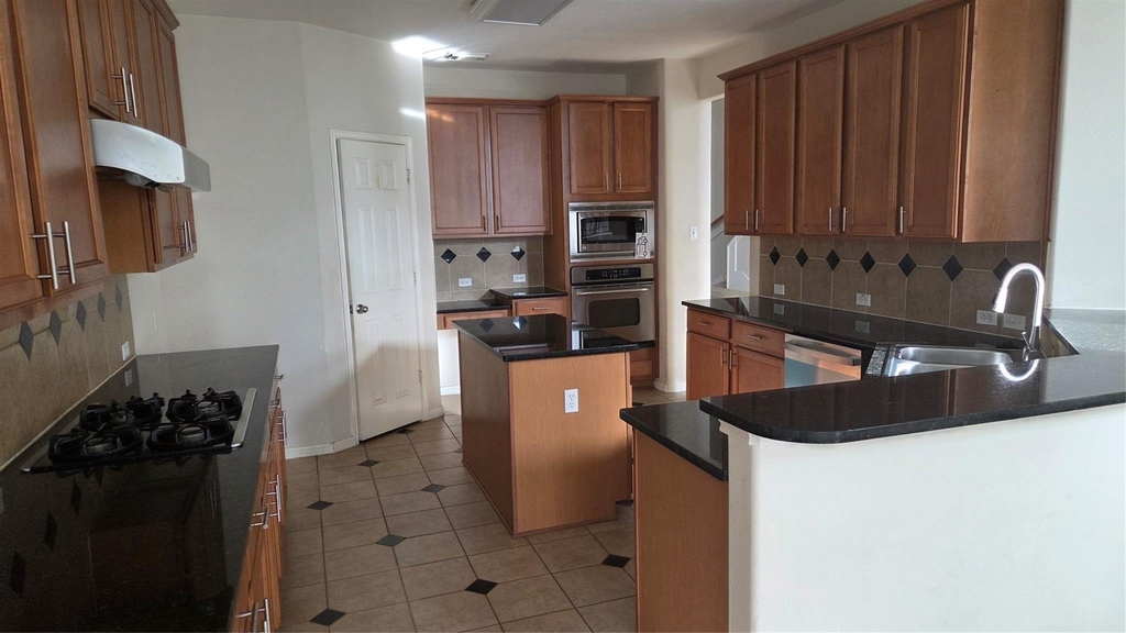 2103 Trinity Manor Lane - Photo 27