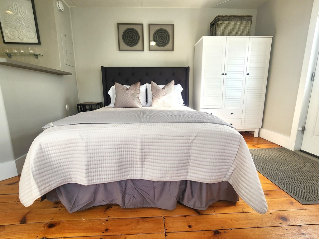 792 Grove - Photo 3