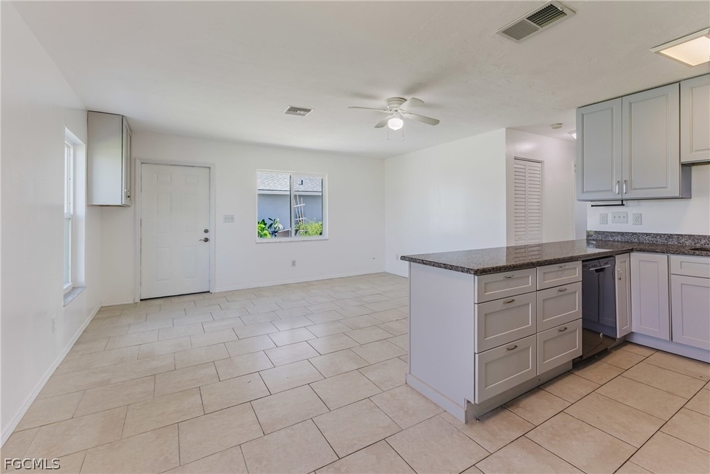 16599 Davis Road - Photo 9